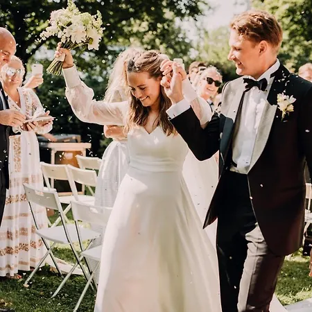 Hotel Engo Gard & Restaurant *