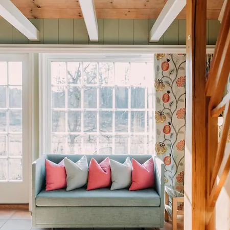 Engo Gard & Restaurant Hotel