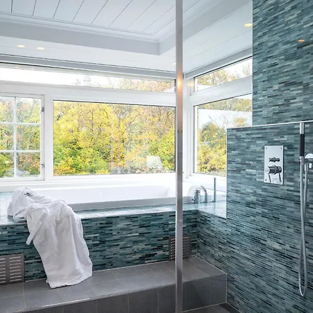 Engo Gard & Restaurant Hotel