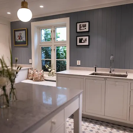 Engo Gard & Restaurant * Tjøme